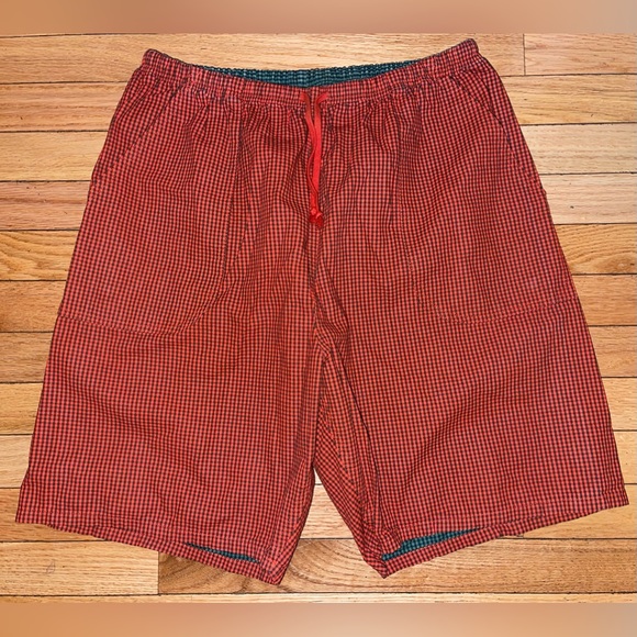 PCH Pacific Coast Highway World League Reversible Pull On Red Green Shorts L - Picture 1 of 8